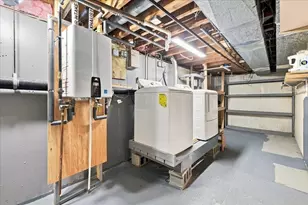 8 Cross St, Halifax, MA 02338 - Photo 23