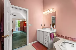 4 Mulberry St, Groveland, MA 01834 - Photo 29
