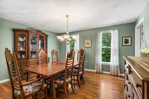 4 Mulberry St, Groveland, MA 01834 - Photo 11
