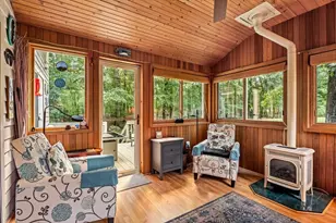 4 Mulberry St, Groveland, MA 01834 - Photo 19
