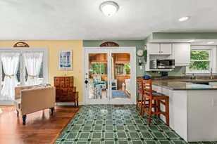 4 Mulberry St, Groveland, MA 01834 - Photo 7