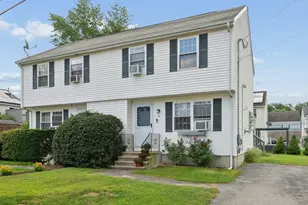 14 Phoenix St, Worcester, MA 01604 - Photo 3