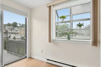 14 Phoenix St, Worcester, MA 01604 - Photo 19