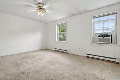 14 Phoenix St, Worcester, MA 01604 - Photo 29