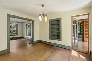 52 Baker St, Amherst, MA 01002 - Photo 9