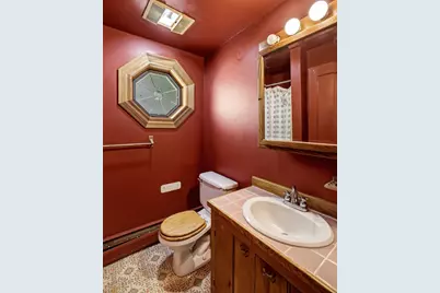 52 Baker St, Amherst, MA 01002 - Photo 17