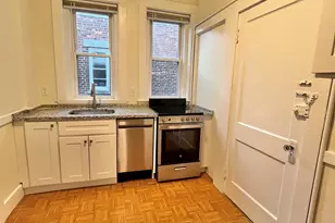 1725 Commonwealth Ave, Boston, MA 02135 - Photo 11