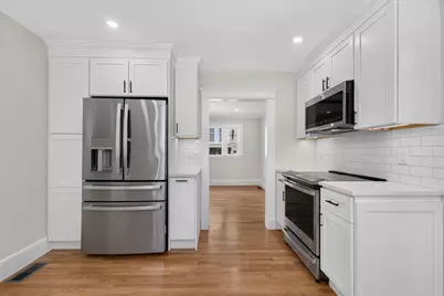 47 Ronald Rd #47, Arlington, MA 02474 - Photo 3
