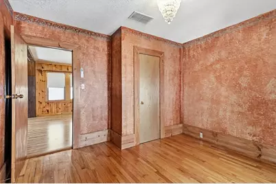 64 Stewart St, Chicopee, MA 01020 - Photo 19