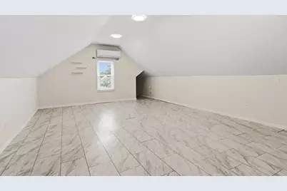 64 Stewart St, Chicopee, MA 01020 - Photo 27