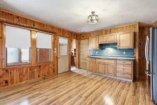 64 Stewart St, Chicopee, MA 01020 - Photo 15