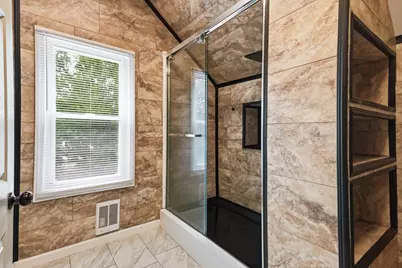 64 Stewart St, Chicopee, MA 01020 - Photo 33