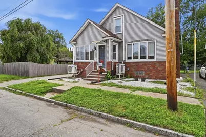 64 Stewart St, Chicopee, MA 01020 - Photo 3