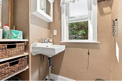 79 Waverly Rd, Woburn, MA 01801 - Photo 17