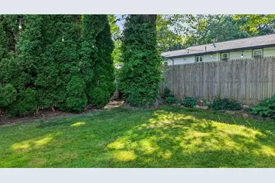 6 Ball, Dartmouth, MA 02747 - Photo 31