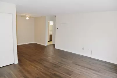 47 Village Brook Ln #14, Natick, MA 01760 - Photo 3