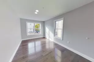 15 Leedsville St, Boston, MA 02122 - Photo 5
