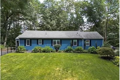 17 Gardner Ave, Sturbridge, MA 01566 - Photo 3