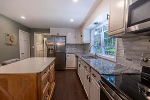 17 Gardner Ave, Sturbridge, MA 01566 - Photo 11