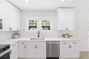 28 Southold Rd, Worcester, MA 01607 - Photo 11