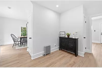 28 Southold Rd, Worcester, MA 01607 - Photo 17