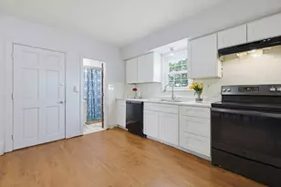 117 Bacon St, Attleboro, MA 02703 - Photo 3