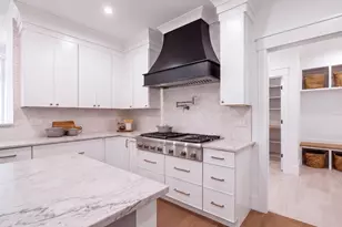 5 Bradford Rd, Natick, MA 01760 - Photo 11