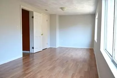 287 Alewife Brook Parkway #2, Somerville, MA 02144 - Photo 3