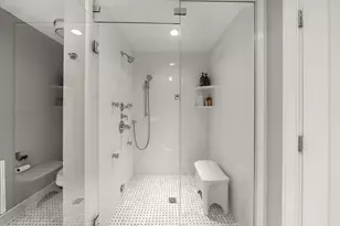 407 W First St, Boston, MA 02127 - Photo 17