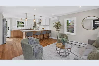 24-1/2 N Central St, Peabody, MA 01960 - Photo 5