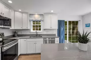 75 Joby's Ln, Barnstable, MA 02655 - Photo 11
