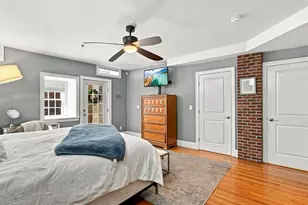 221 Worcester Ln, Waltham, MA 02451 - Photo 17