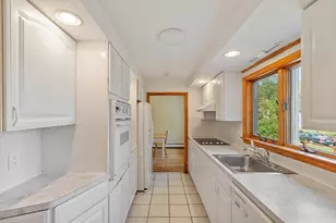 145 Baldwin Ave, Framingham, MA 01701 - Photo 11