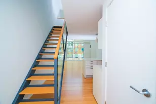 1 Earhart St, Cambridge, MA 02141 - Photo 7