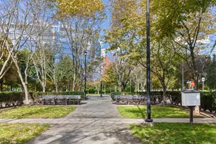1 Earhart St, Cambridge, MA 02141 - Photo 15