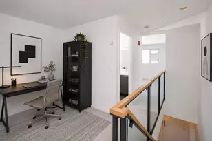 1 Earhart St, Cambridge, MA 02141 - Photo 9