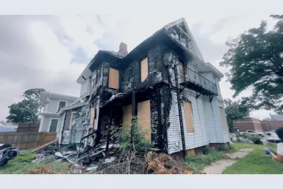 171 Beech St, Holyoke, MA 01040 - Photo 3