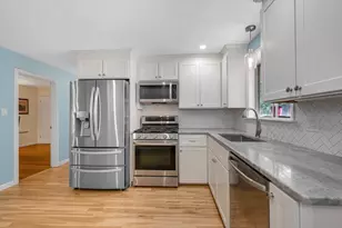 6 Forrest St, Chelmsford, MA 01824 - Photo 5