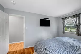 6 Forrest St, Chelmsford, MA 01824 - Photo 15