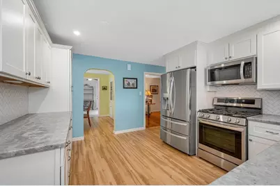 6 Forrest St, Chelmsford, MA 01824 - Photo 3