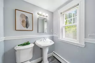 1028 Webster St, Needham, MA 02492 - Photo 15