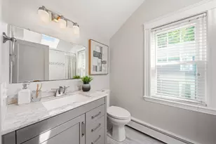 1028 Webster St, Needham, MA 02492 - Photo 23