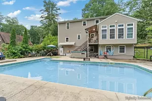 1236 Woonsocket Hill Rd, North Smithfield, RI 02896 - Photo 25