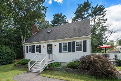 14 Lucas St, Carver, MA 02330 - Photo 3