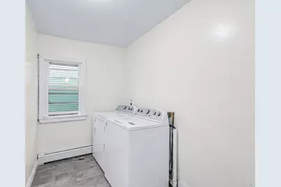97 Eastern Ave, Worcester, MA 01605 - Photo 11