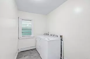 97 Eastern Ave, Worcester, MA 01605 - Photo 11
