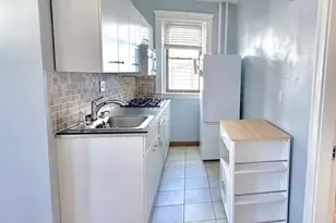43 Glenville Ave, Boston, MA 02134 - Photo 7