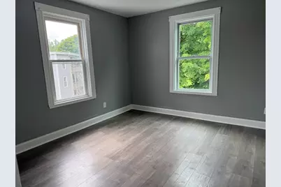 9 Henry St, Southbridge, MA 01550 - Photo 7