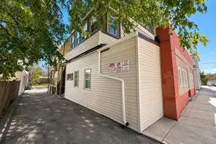 135-137 Elm St, Southbridge, MA 01550 - Photo 3