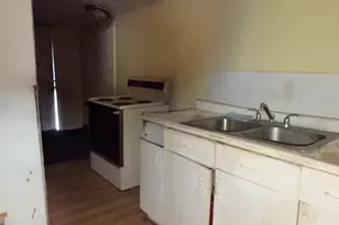 135-137 Elm St, Southbridge, MA 01550 - Photo 19
